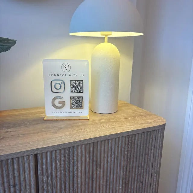 Best QR Code Signs for Salons in 2026 | Salon QR Sign Ideas UK