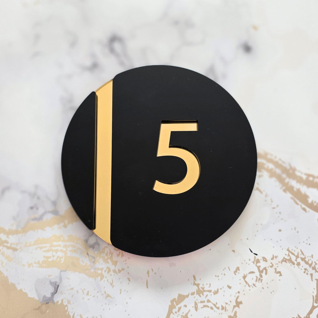 Modern Floating House Sign: Gold Acrylic Numbers on Black Perspex Plaque for Contemporary Homes