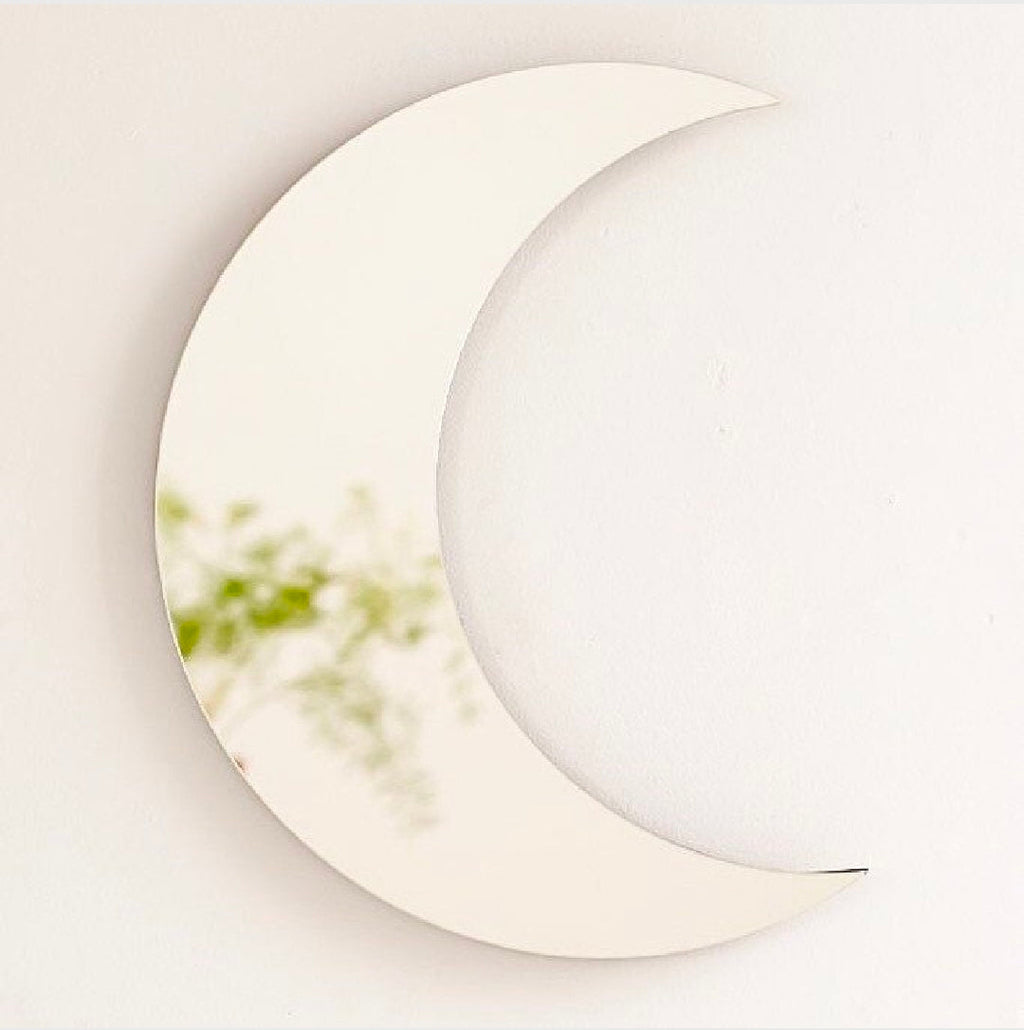 Gold Acrylic Mirror Crescent Moon Wall Decor | Celestial Moon Mirror Wall Art | Boho Bedroom & Nursery Decoration V&C Designs Ltd