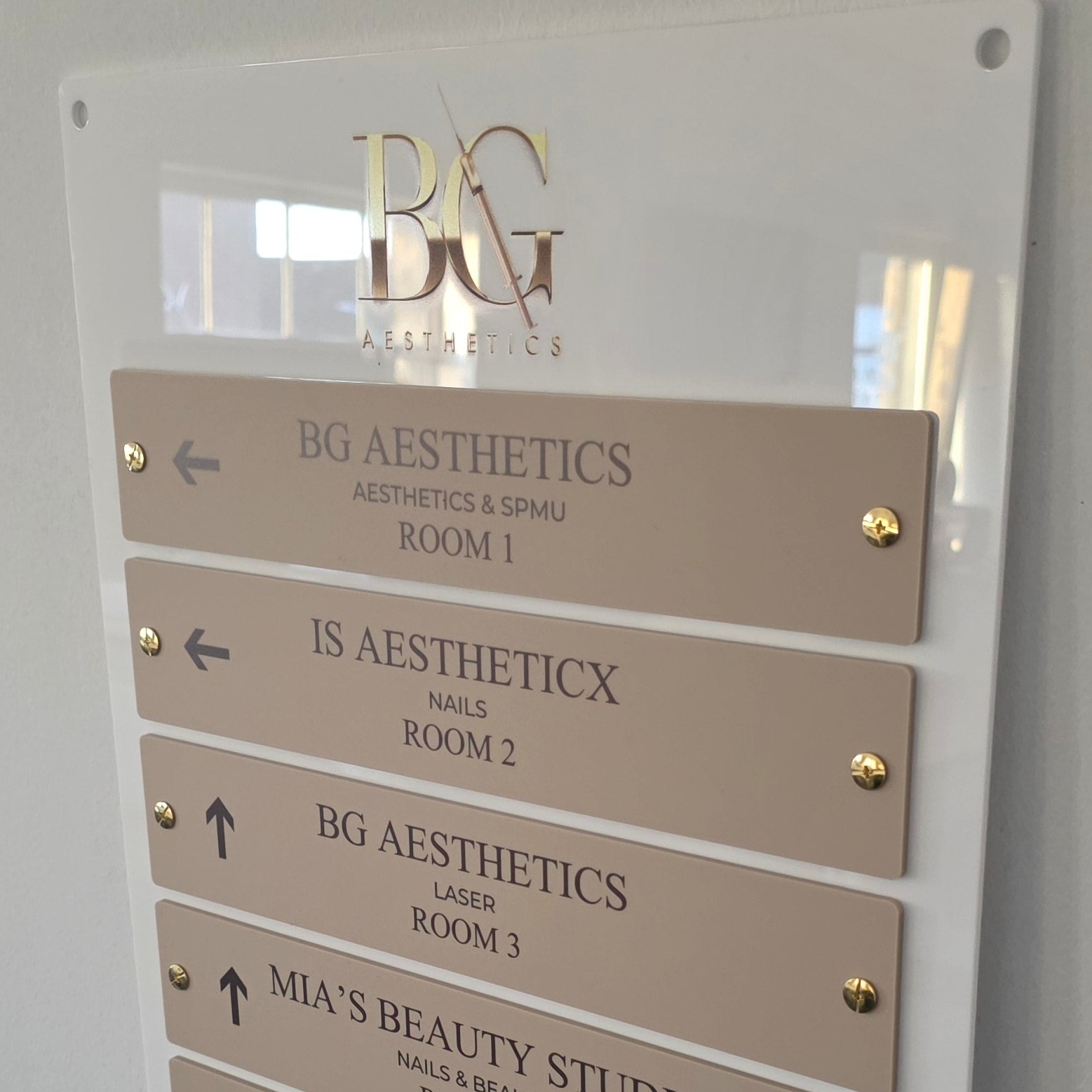 Modern wayfinding signage for clear visitor navigation – V&C Designs, East Sussex